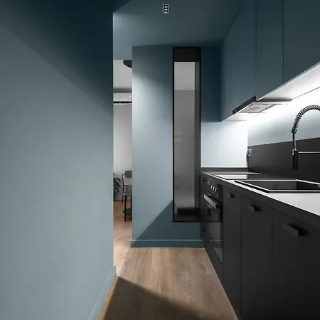 Breen, Nilie Hospitality Mgmt Apartment